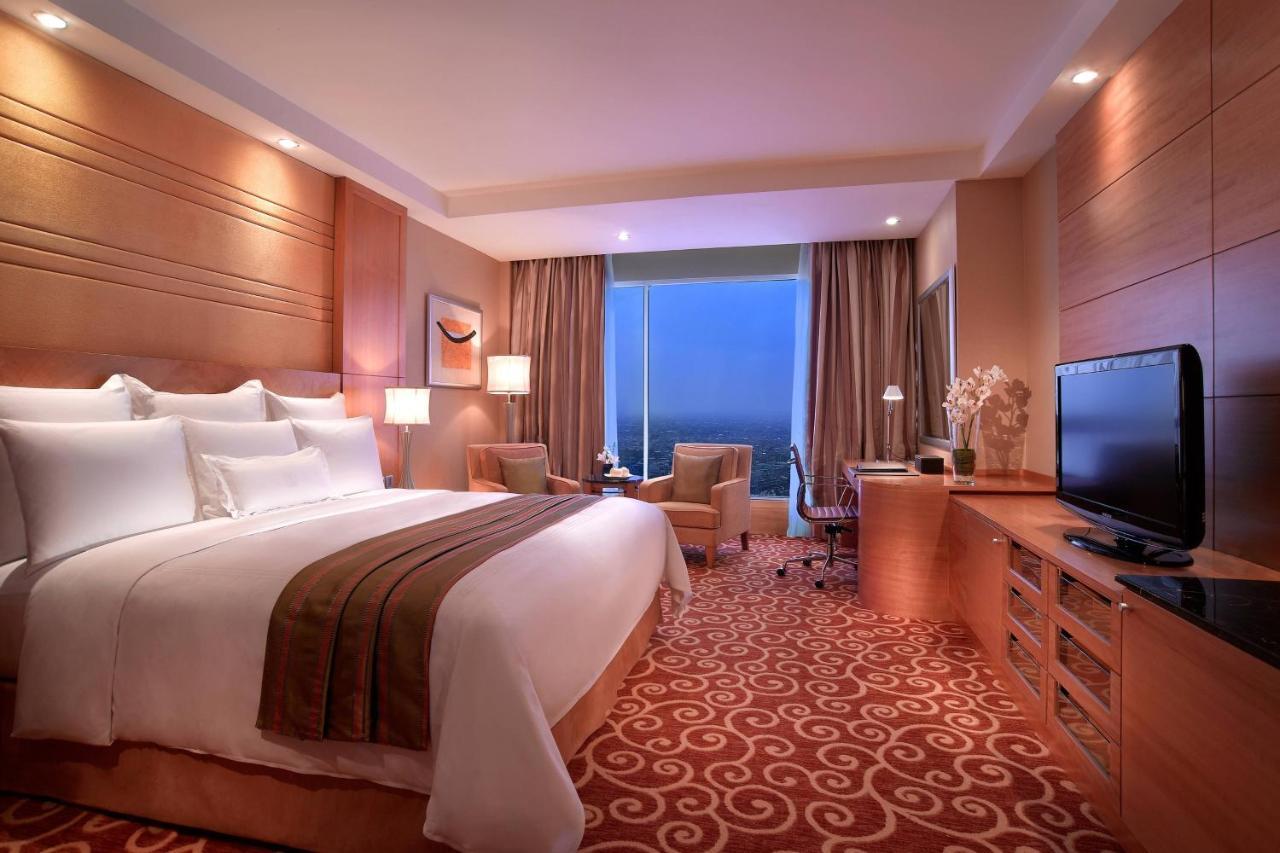 Jw Marriott Hotel Medan Exterior foto