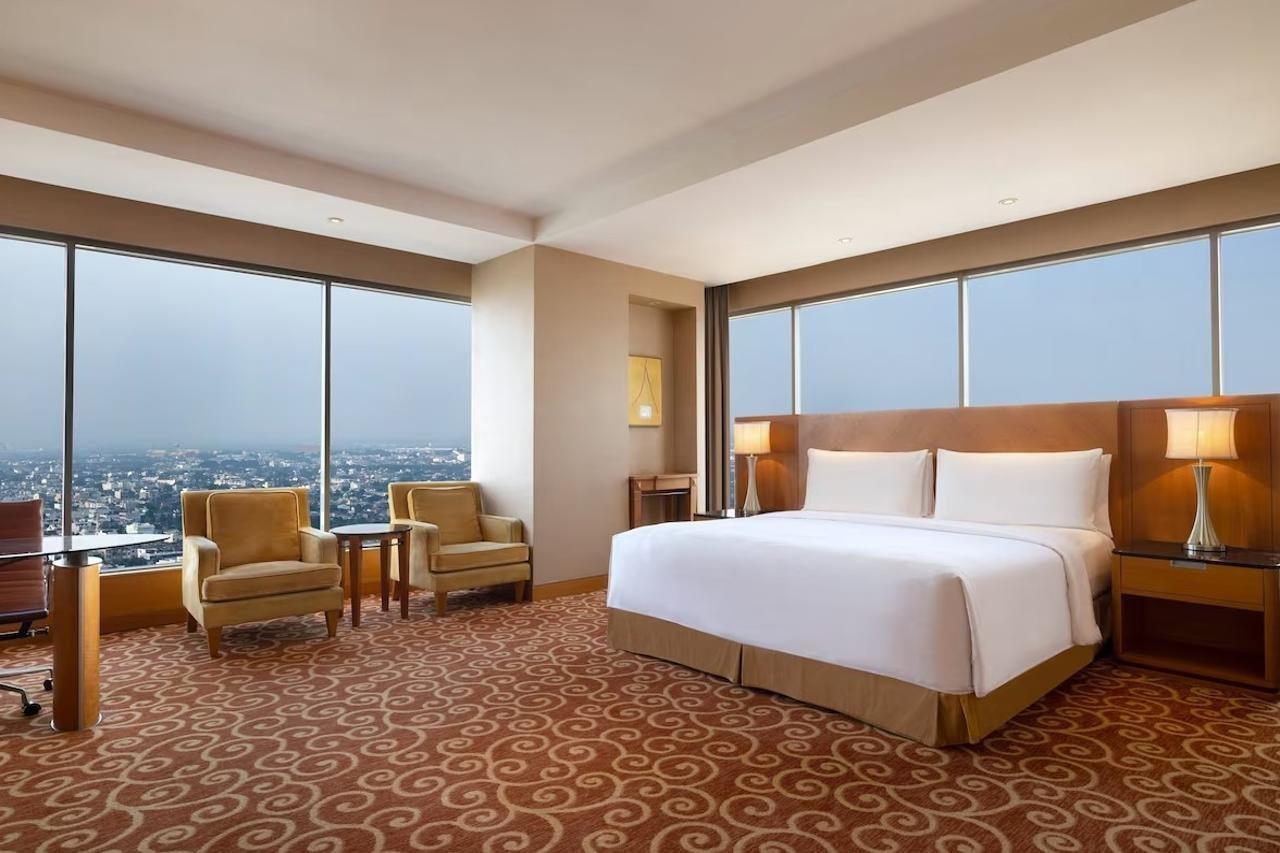Jw Marriott Hotel Medan Exterior foto