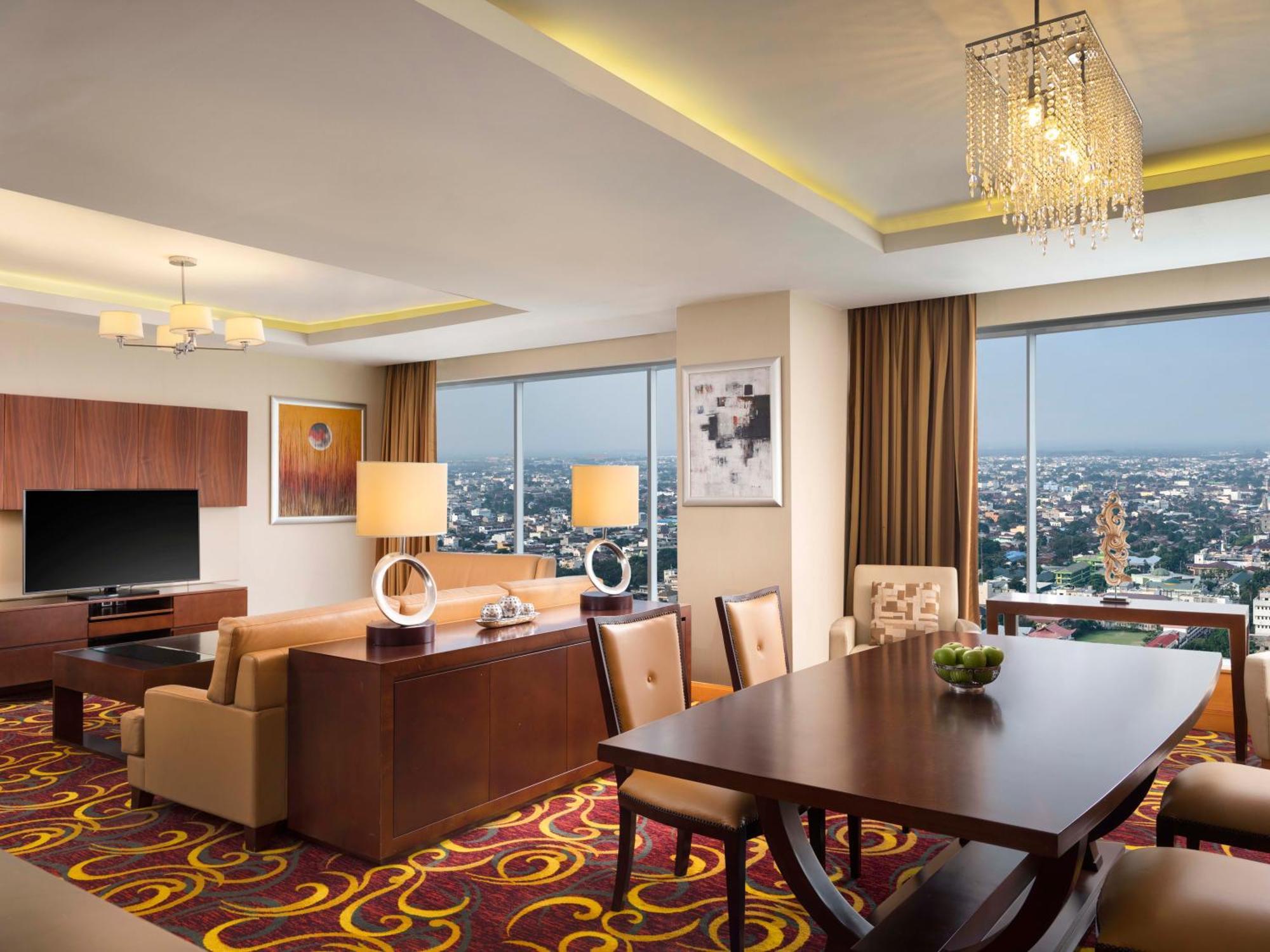Jw Marriott Hotel Medan Exterior foto